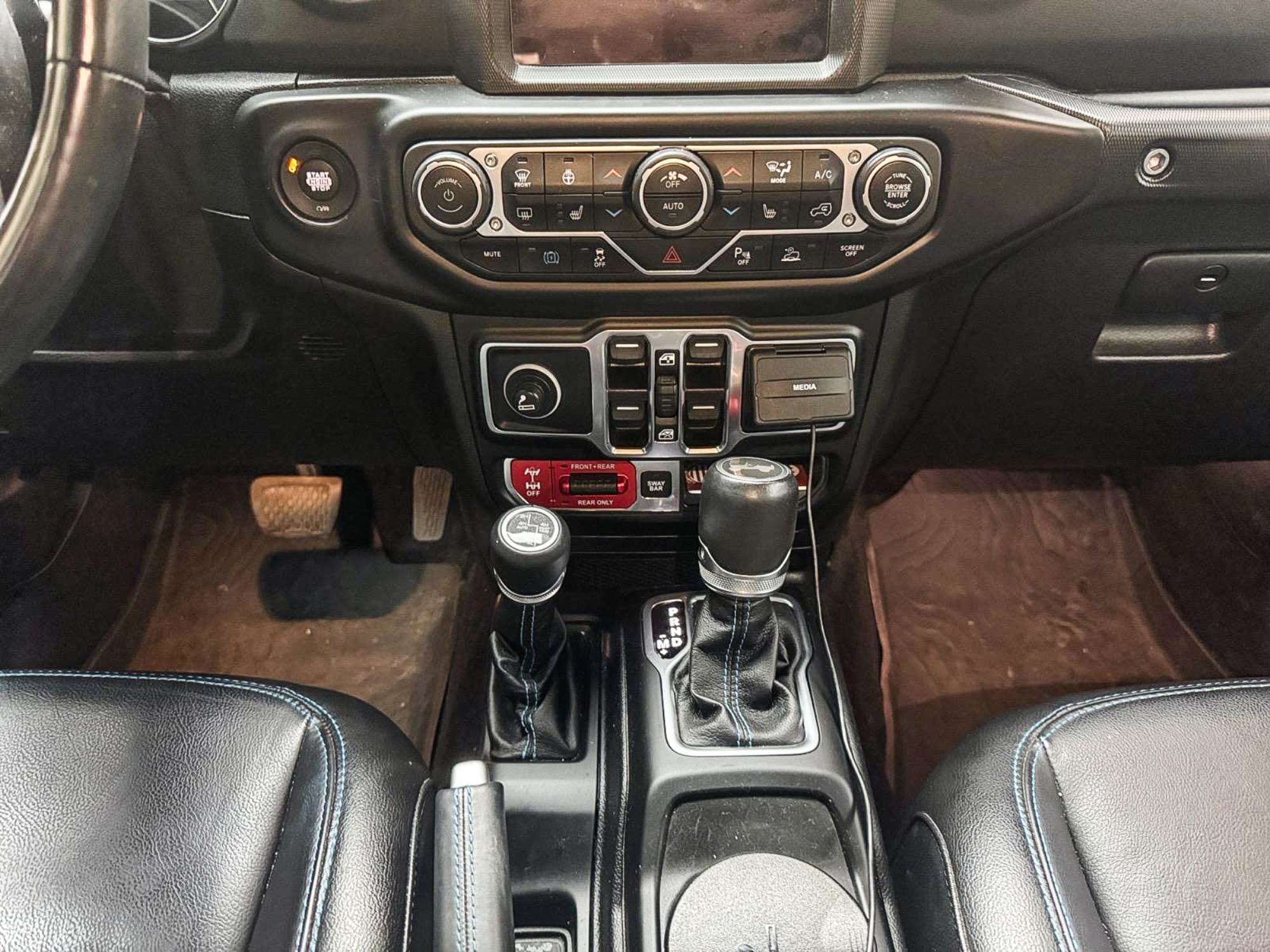 Jeep Wrangler Rubicon Unlimited Híbrid gasolina