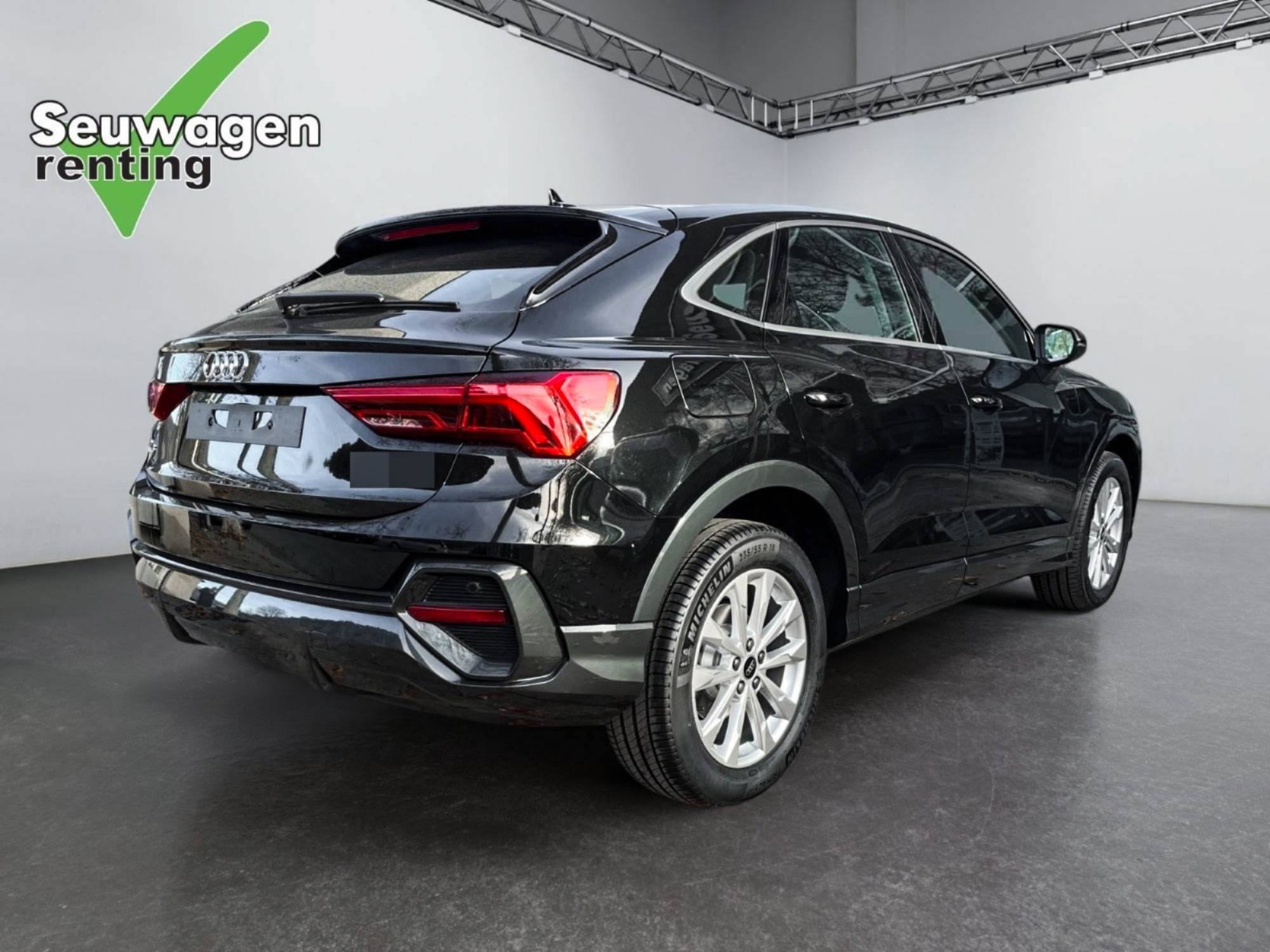 Audi Q3 NOU 245 CV