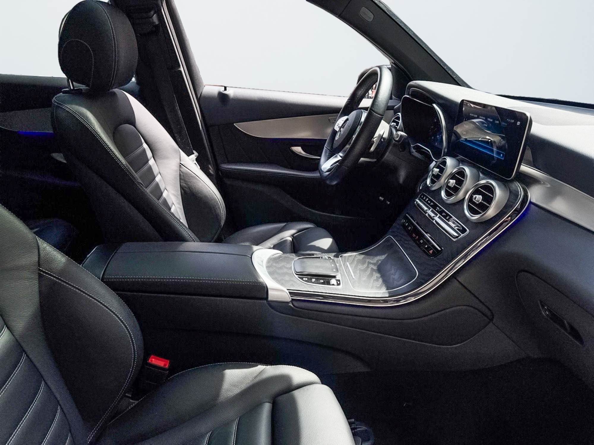 Mercedes-Benz GLC 300 e 4MATIC