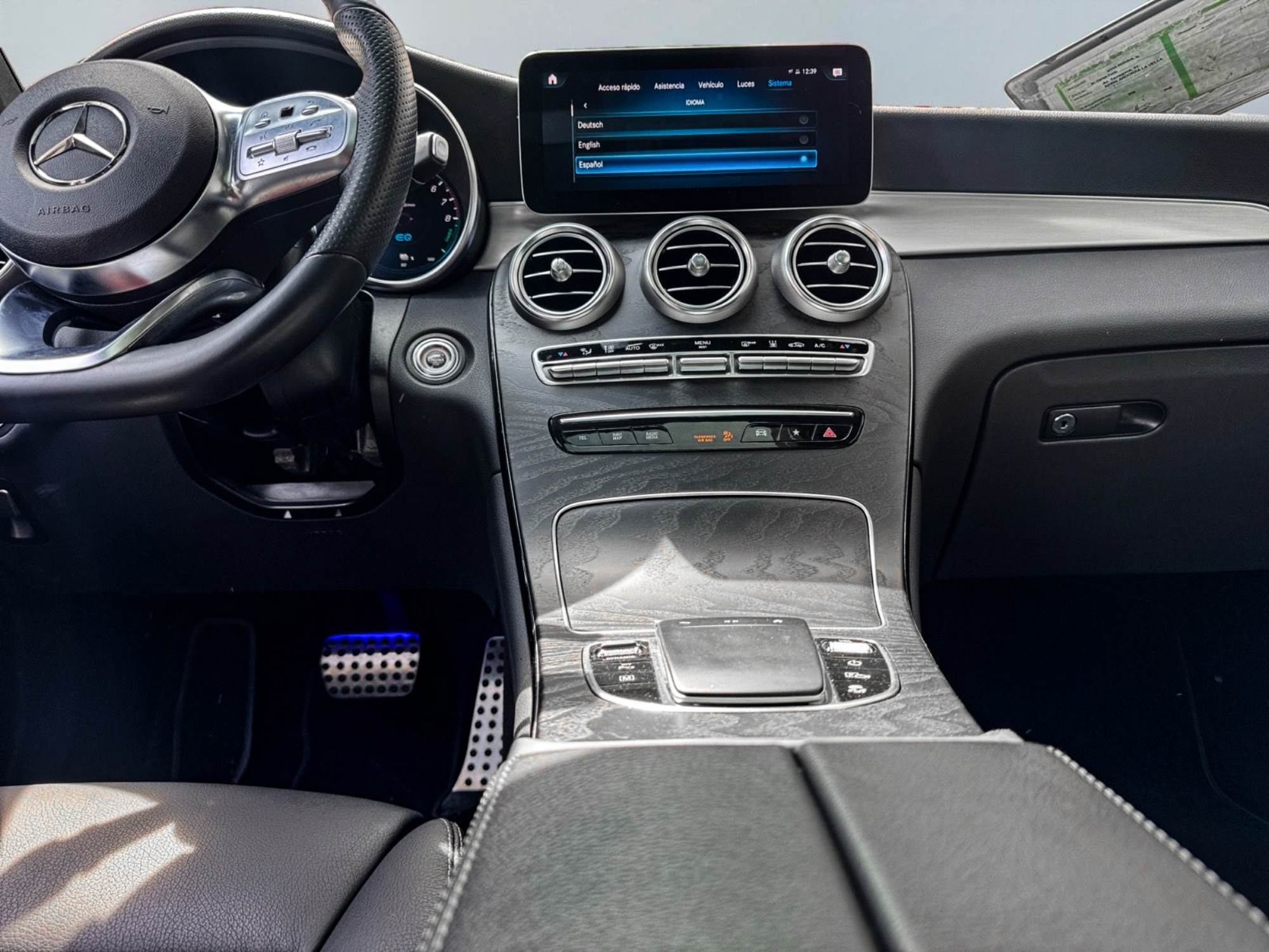 Mercedes-Benz GLC 300 e 4MATIC