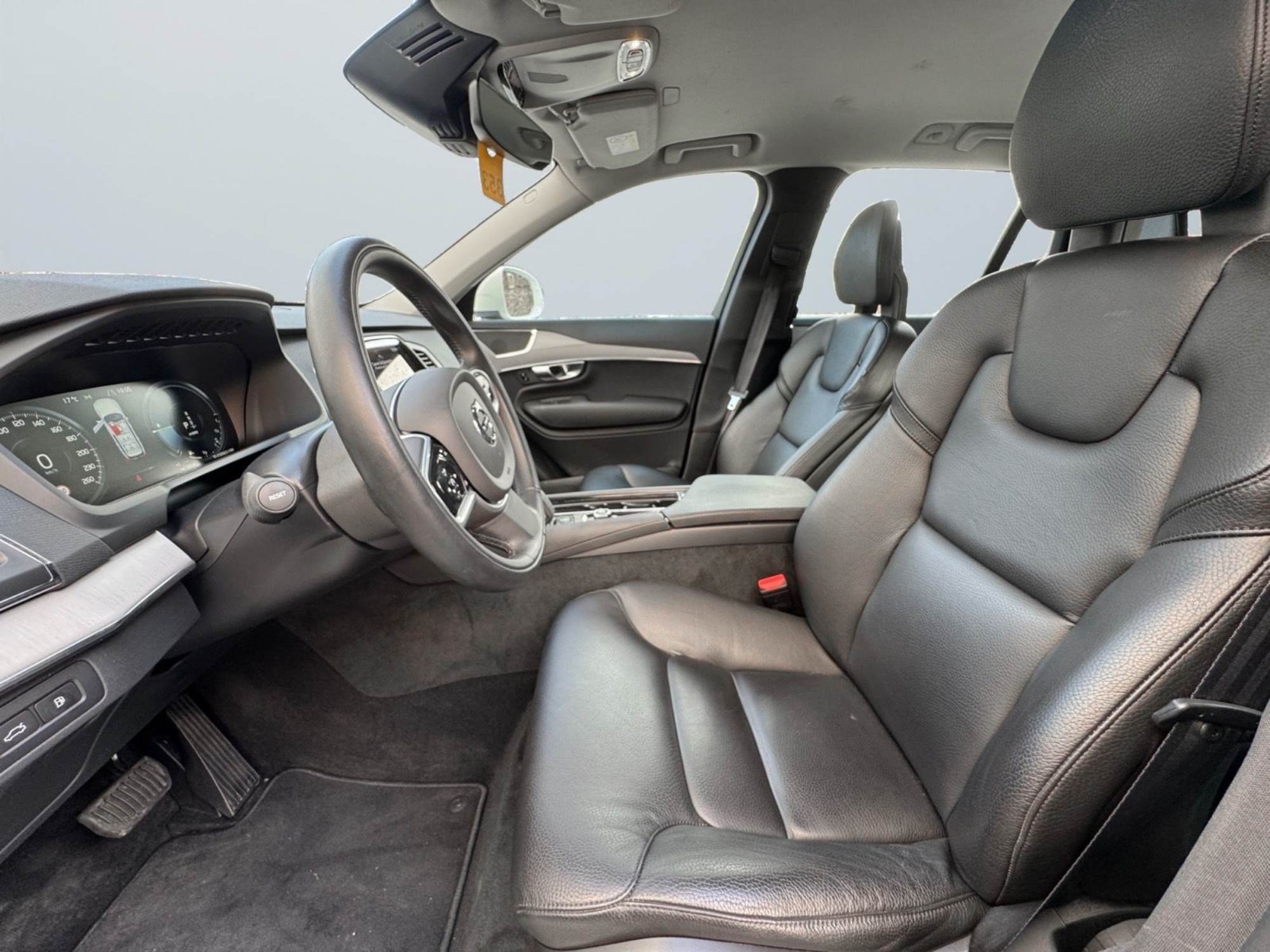 Volvo XC 90 370 CV T8