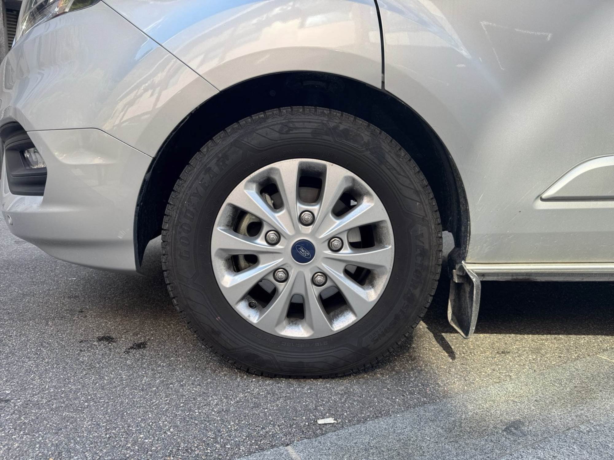 Ford Panama Peak 10+ 130 CV 