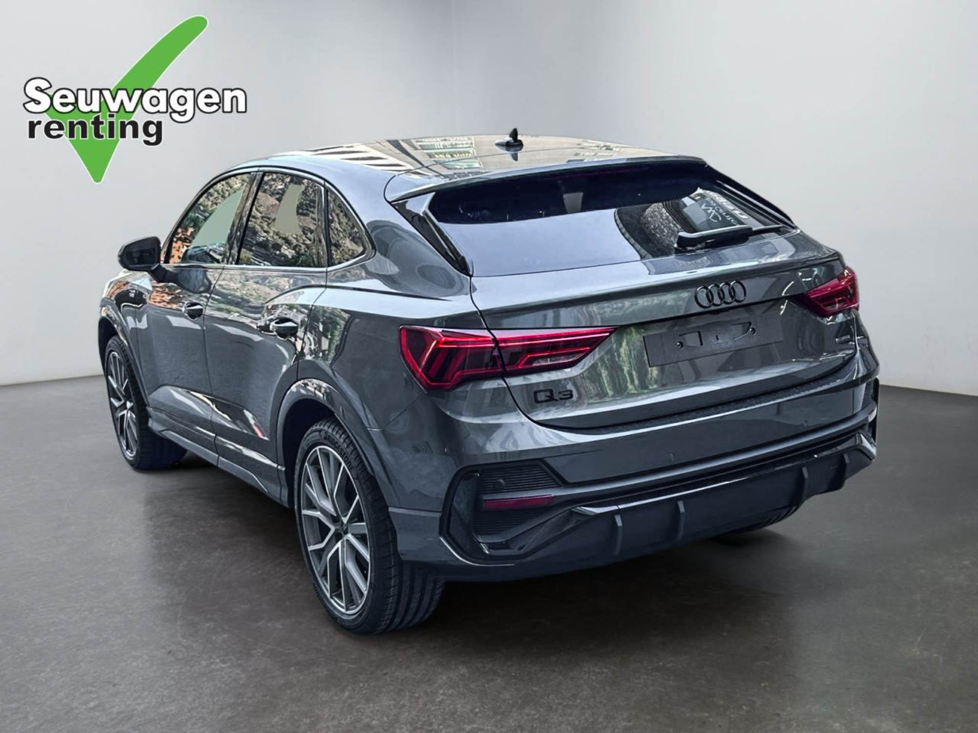 Audi Q3 Sportback black limited 40 TFSI