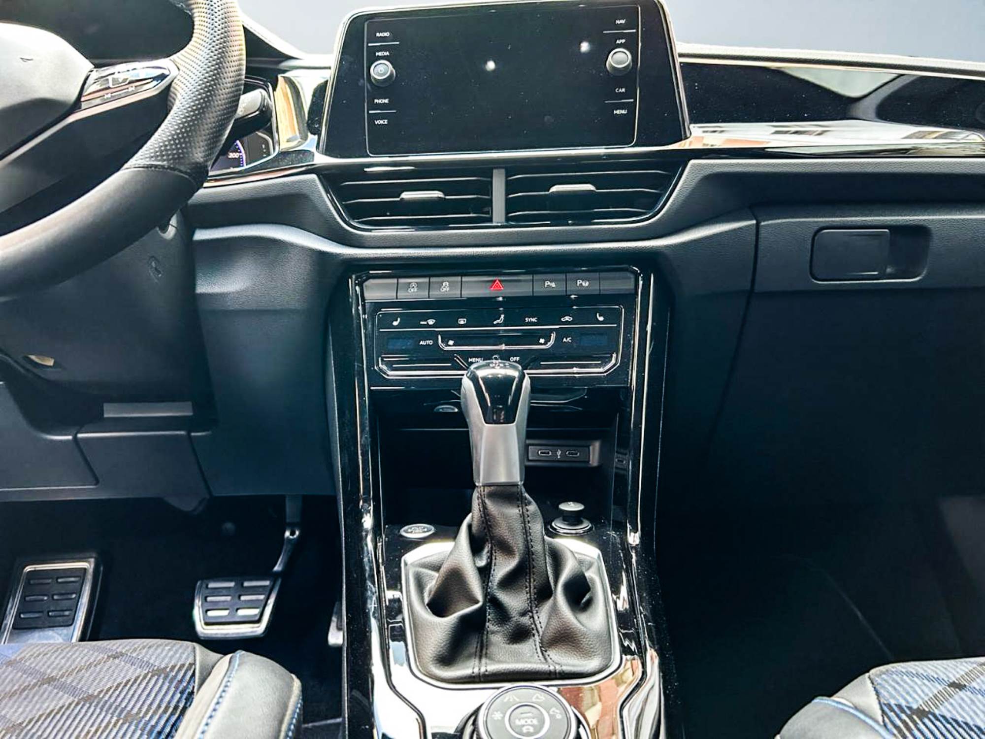 Volkswagen T-Roc R 300 Cv