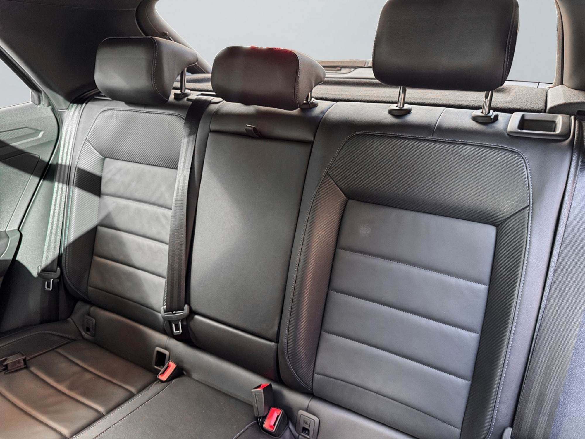 Volkswagen T-Roc R 300 CV 
