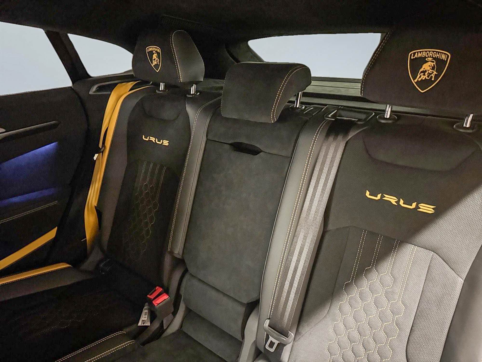 Lamborghini Urus Performante 666 CV