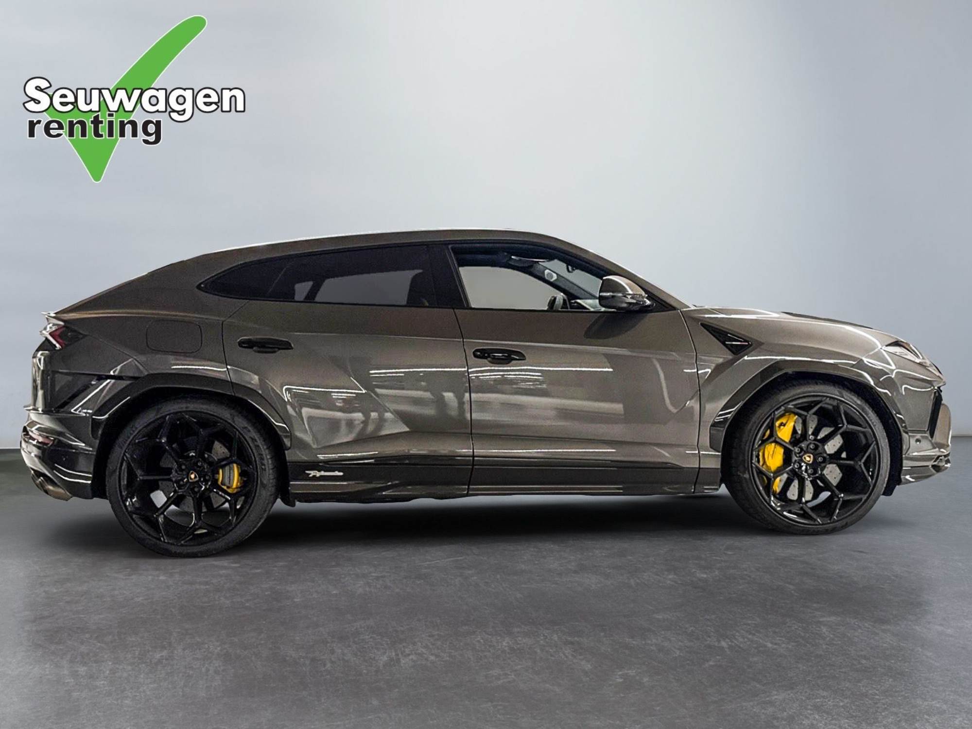Lamborghini Urus Performante 666 CV