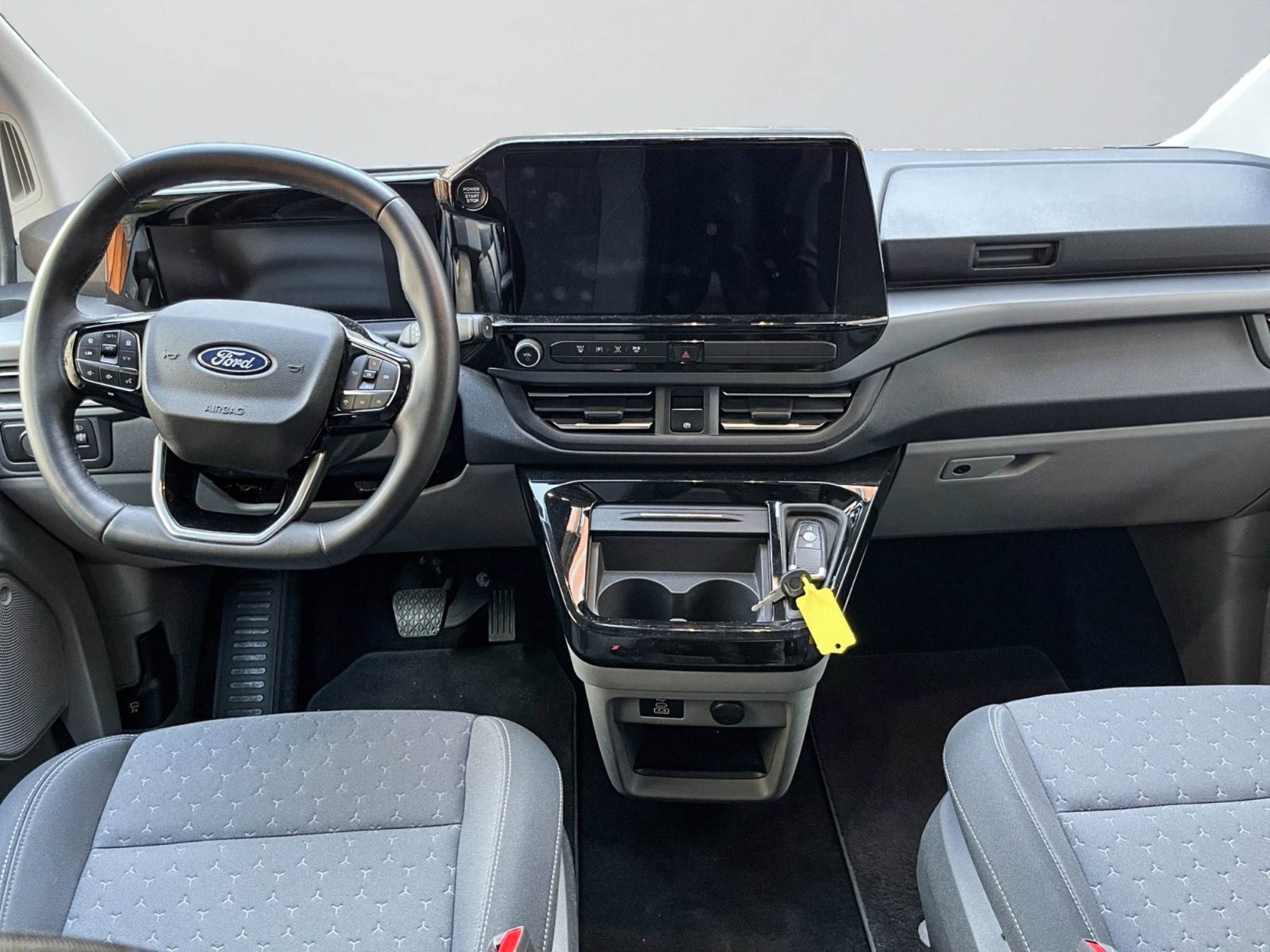 Ford Panama Peak 10+ 4x4