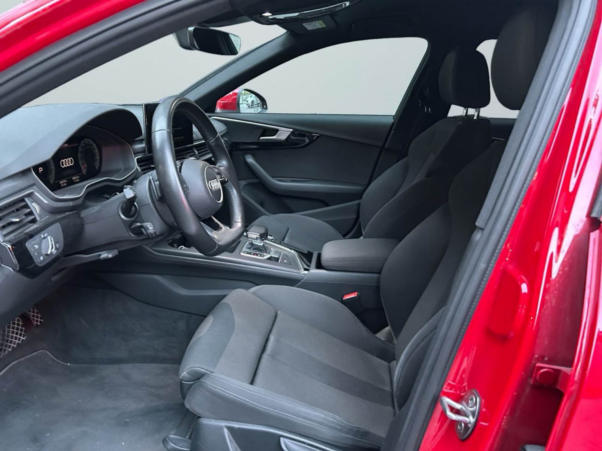 Audi A4 Avant Híbrid gasolina