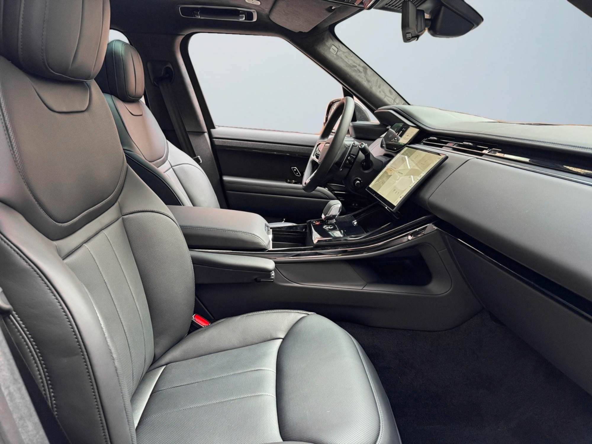 Land Rover Range Rover Sport P550e Autobiography