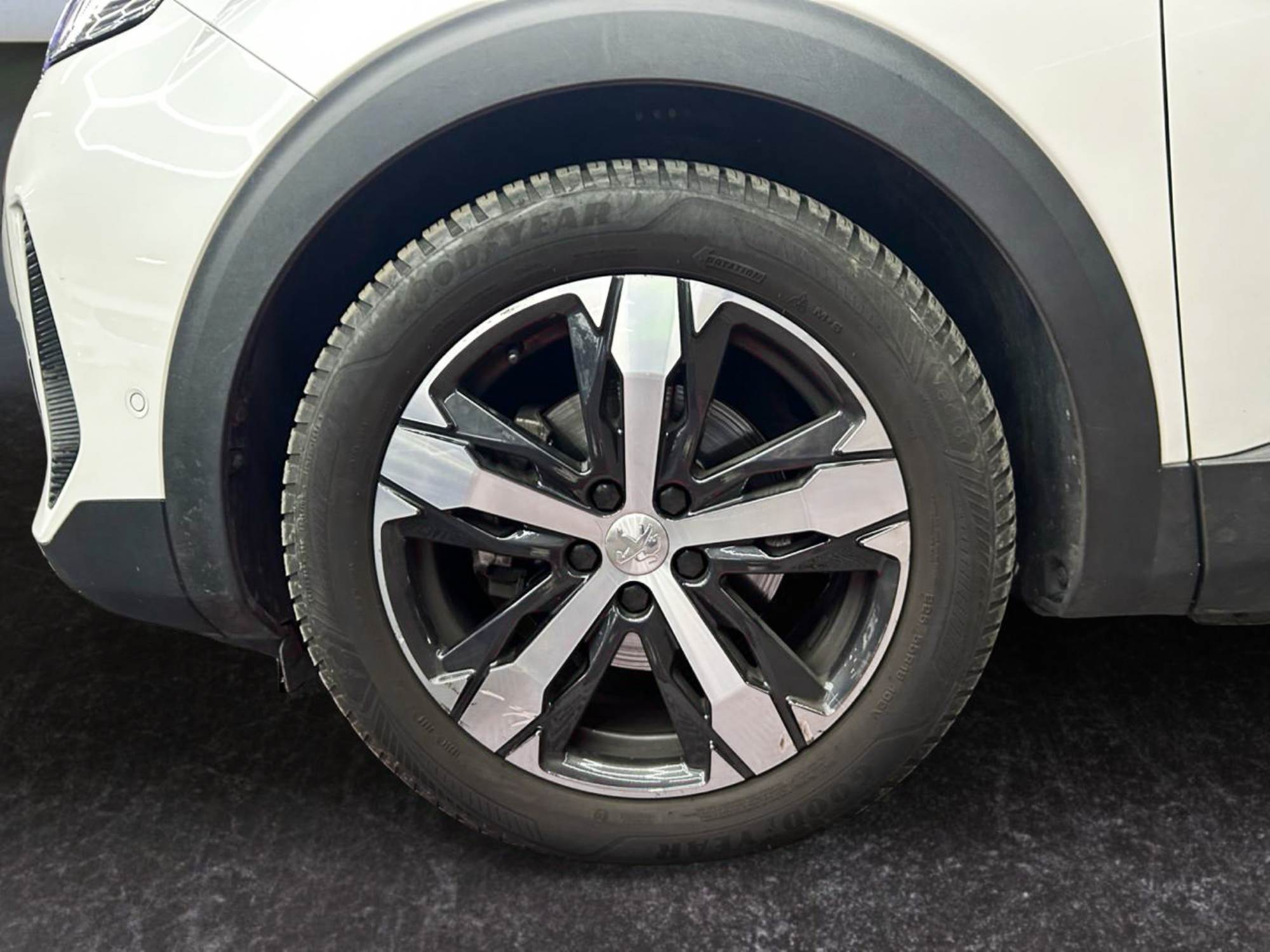 Peugeot 5008 GT 180 CV