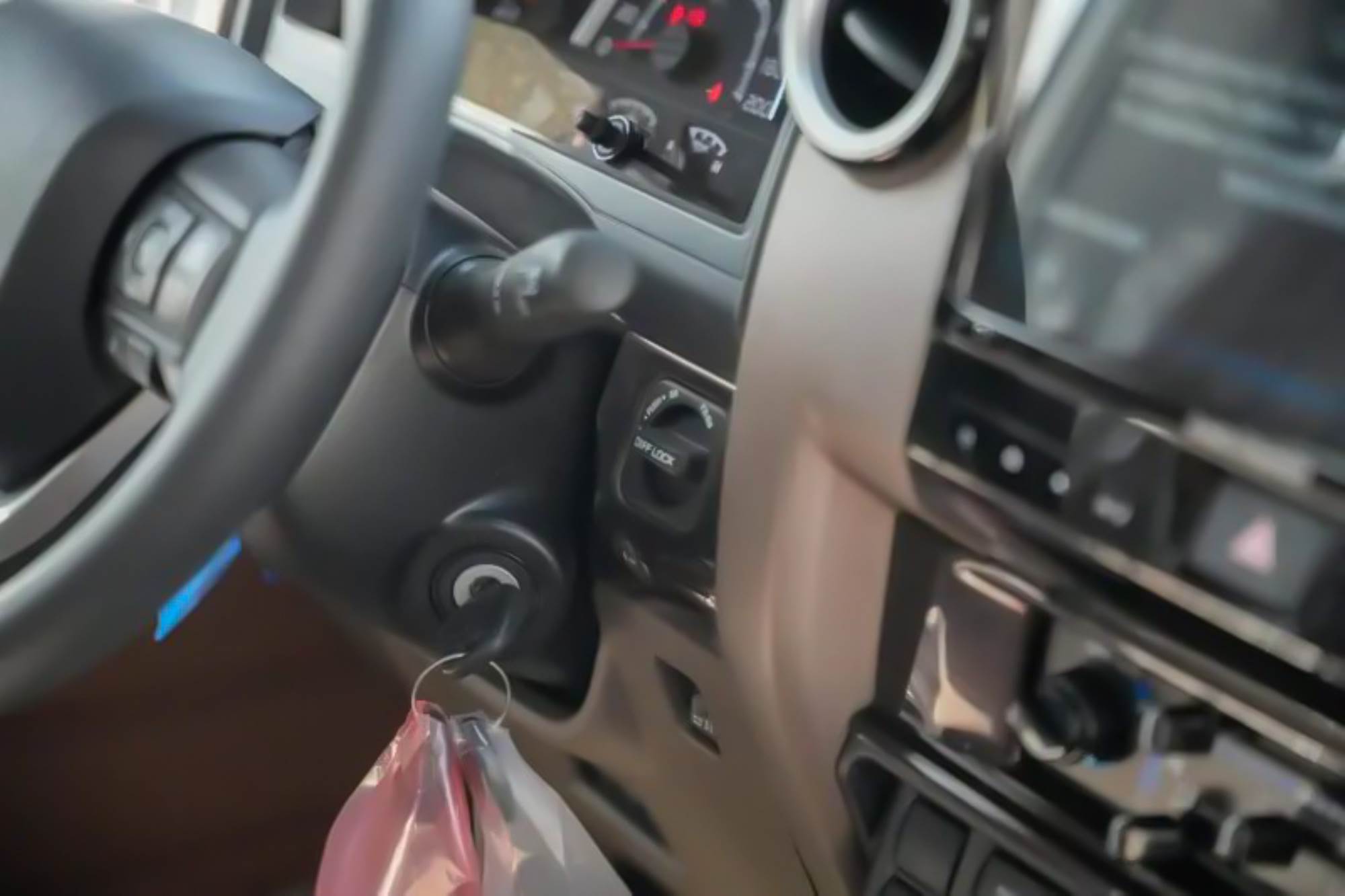 Toyota Land Cruiser LX71