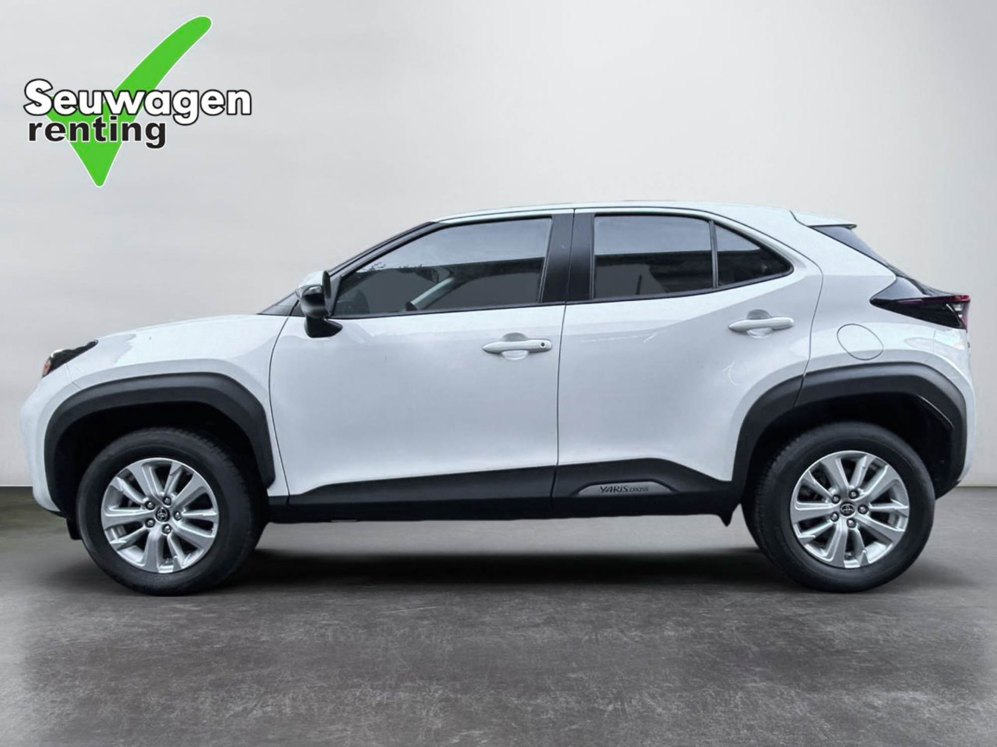 Toyota YARIS CROSS 4x4