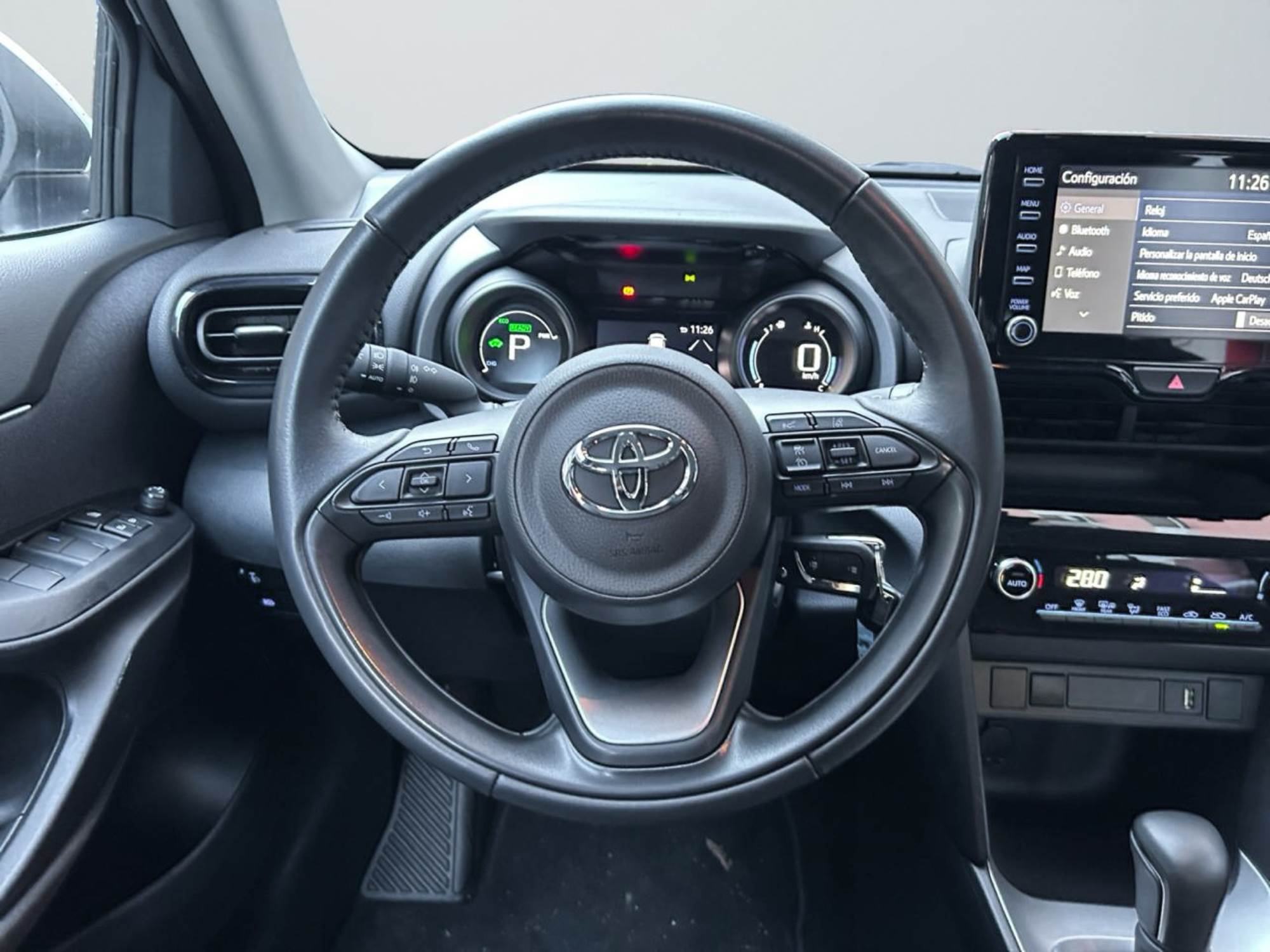 Toyota YARIS CROSS 4x4