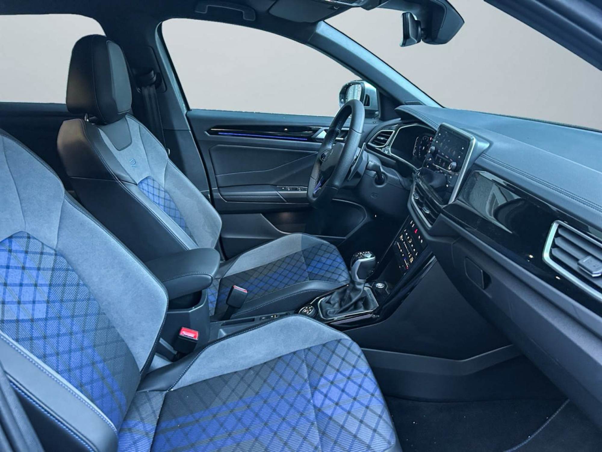 Volkswagen T-Roc 300 cv 4motion