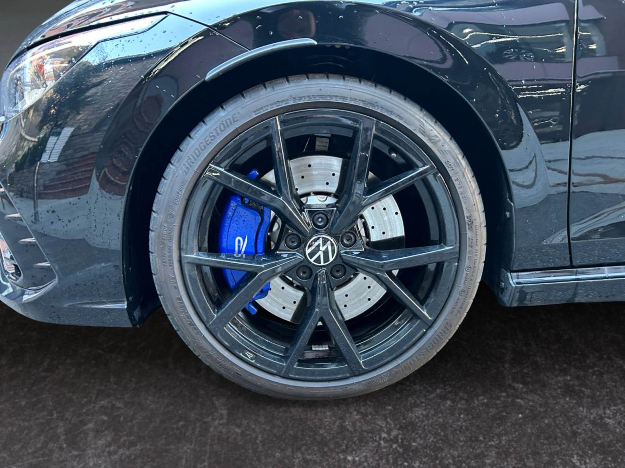 Volkswagen Golf R 320 CV