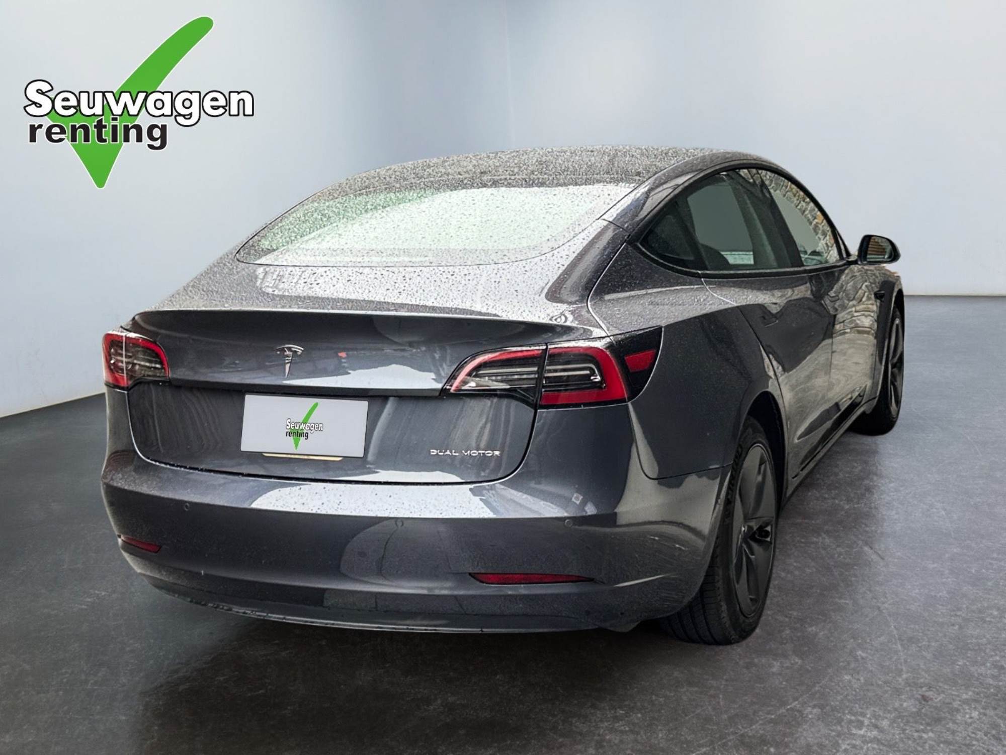 Tesla Model 3 Long Range