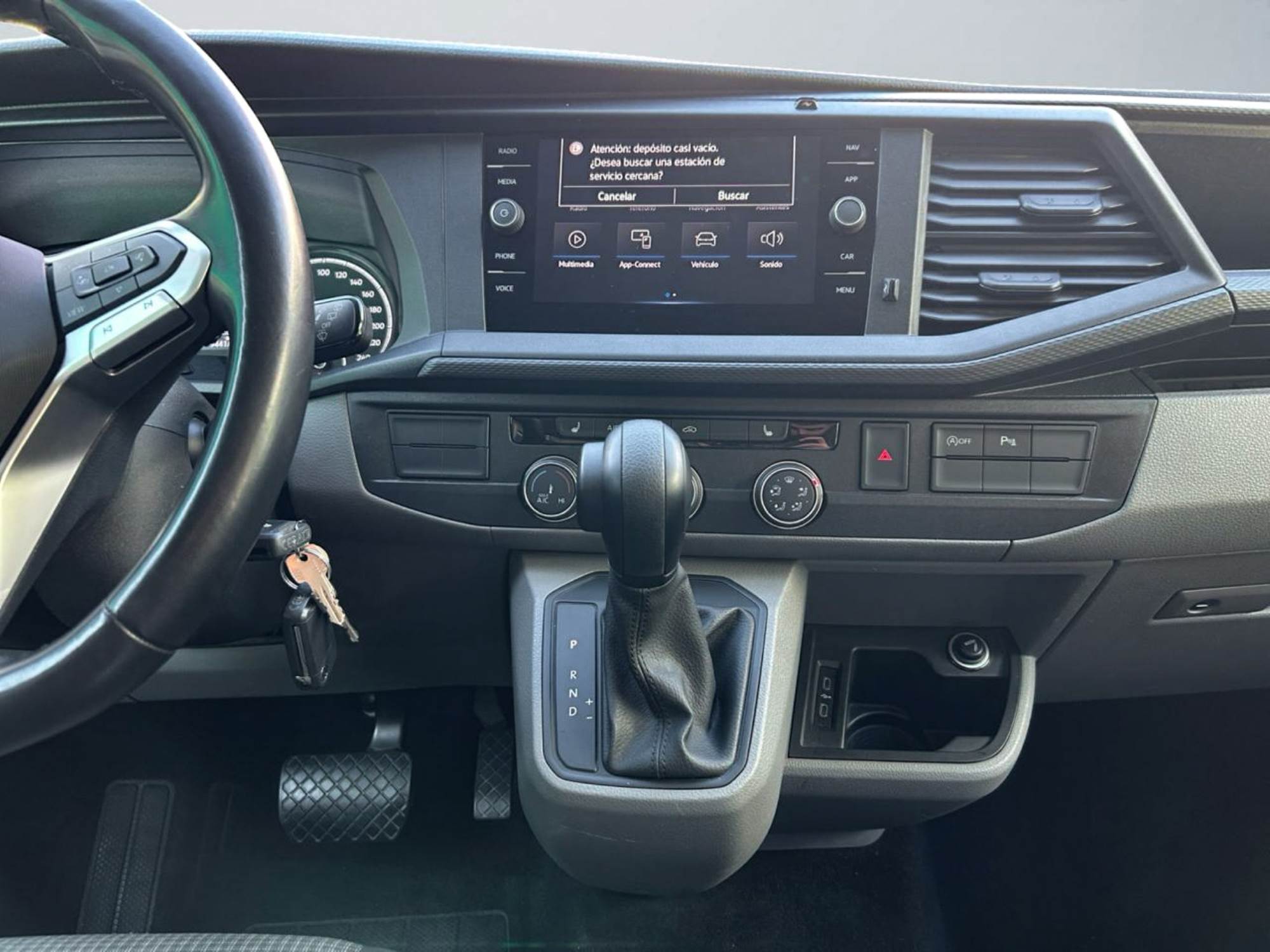 Volkswagen Transporter T6 Westfalia Club Joker