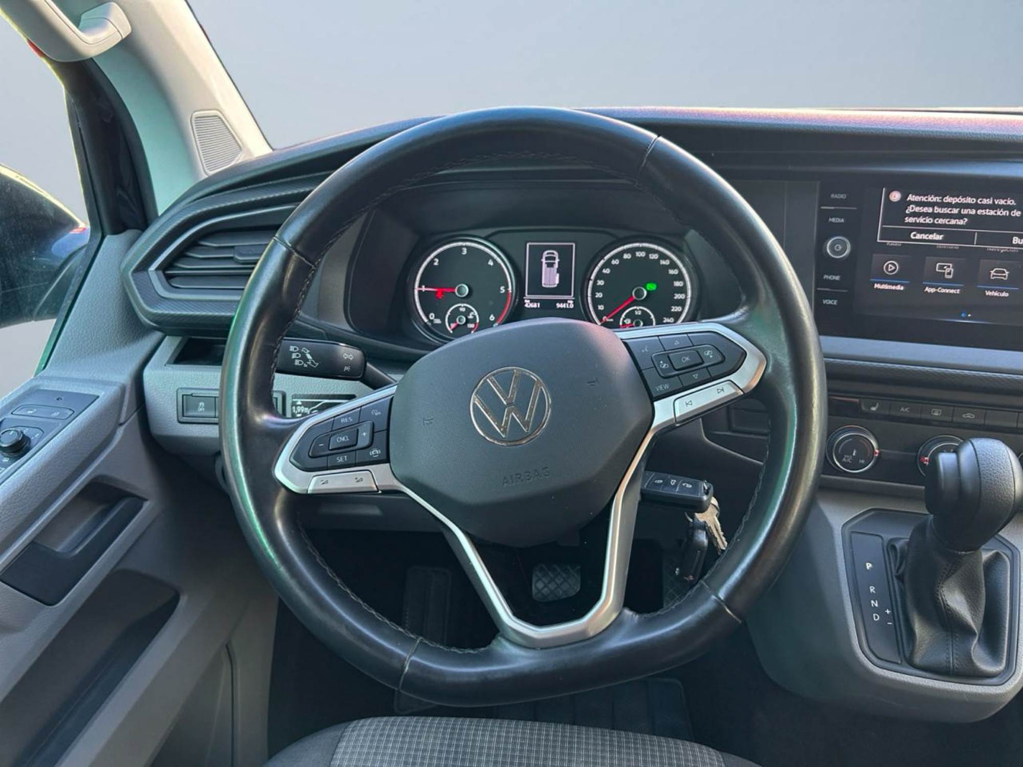 Volkswagen Transporter T6 Westfalia Club Joker