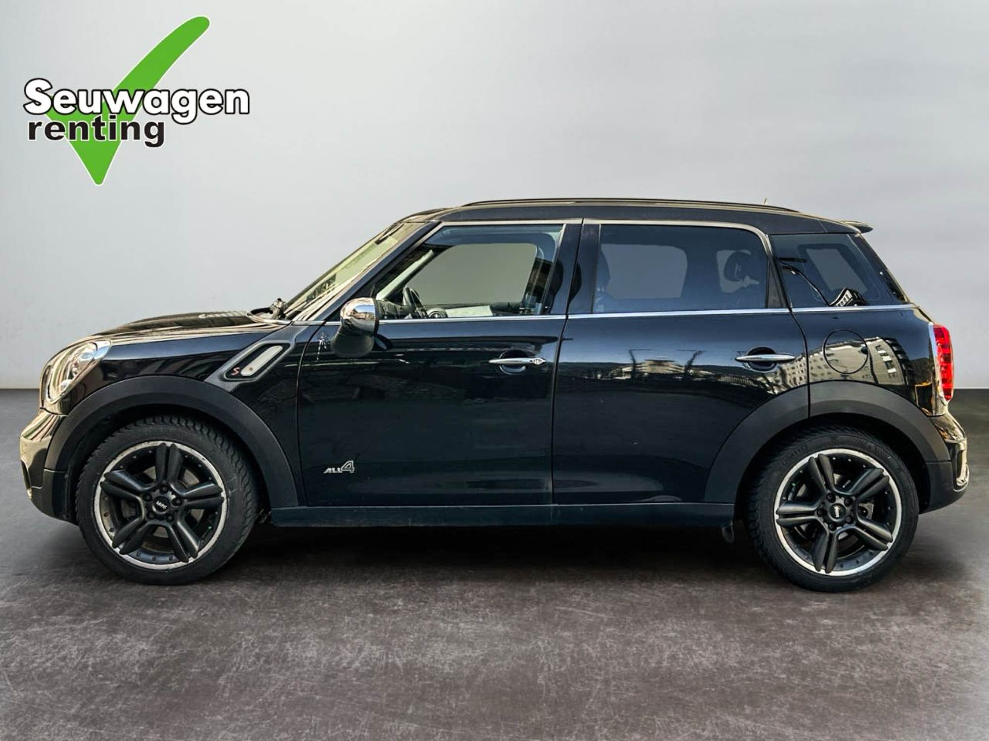 MINI Cooper SD ALL4 142 CV