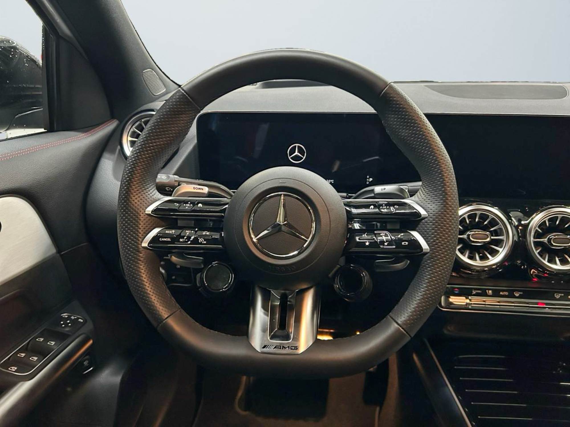 Mercedes-Benz AMG GLA 35 4MATIC AMG