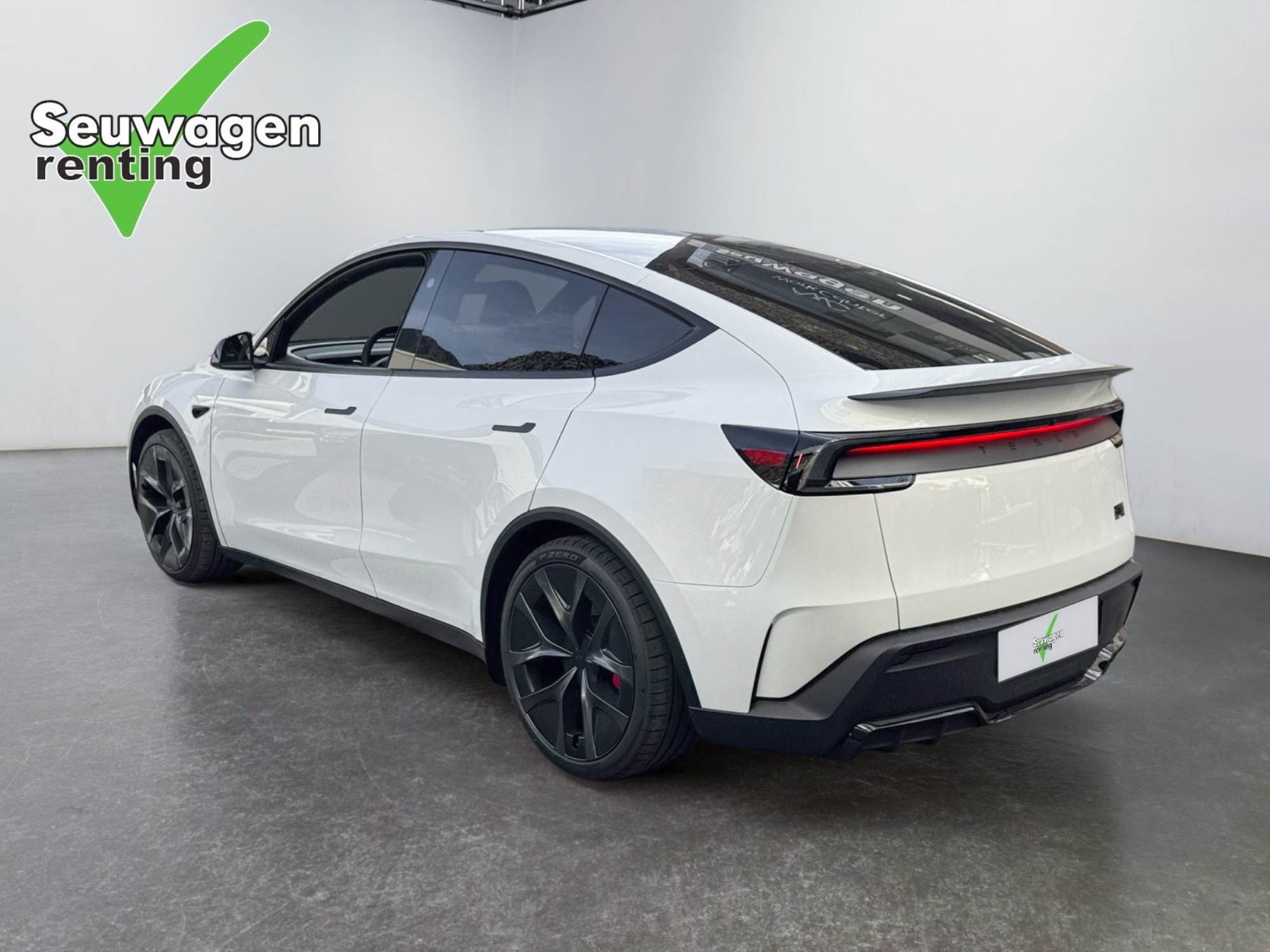 Tesla Model Y Performance 