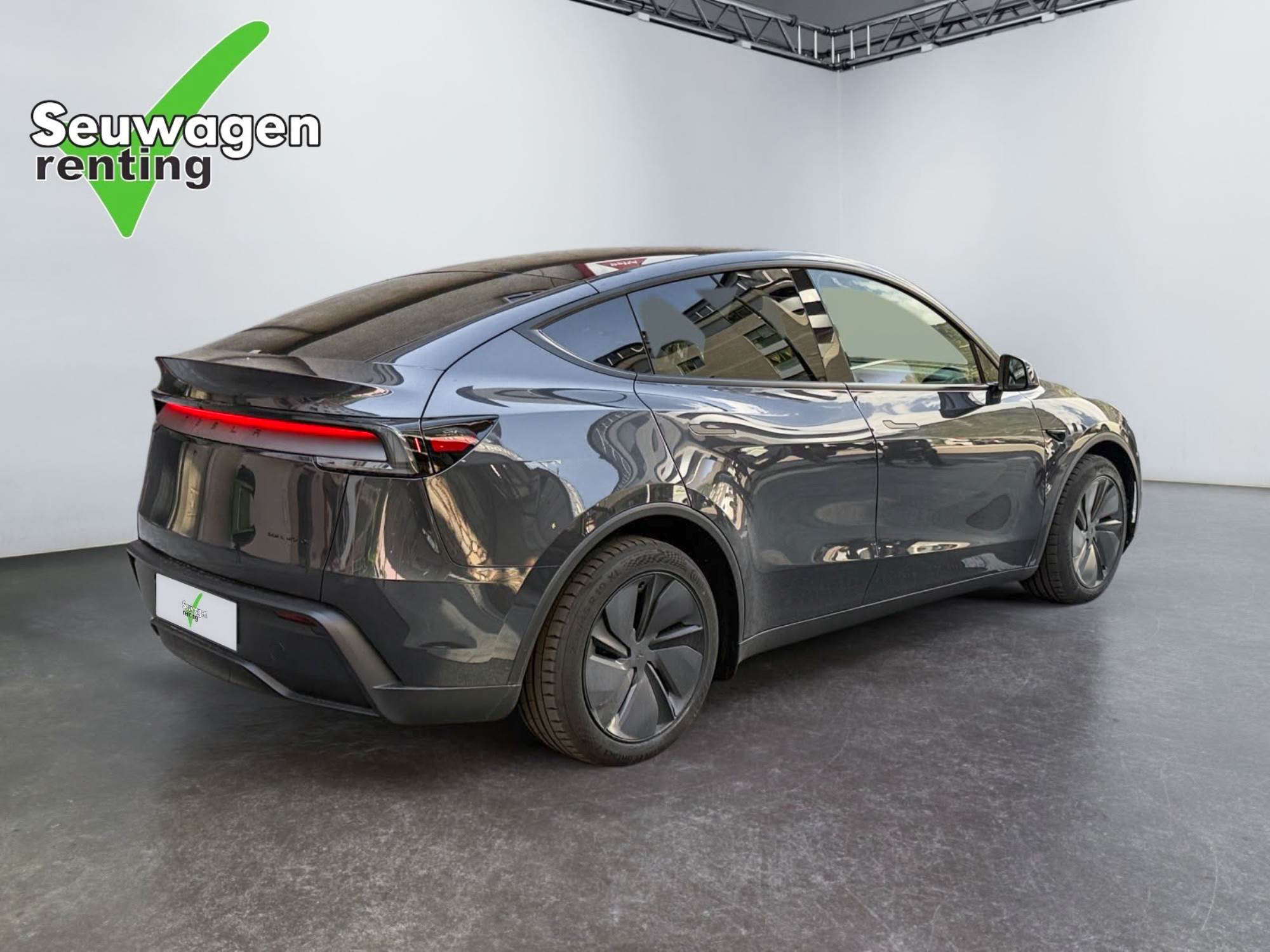 Tesla Model Y Dual Motor 497 CV
