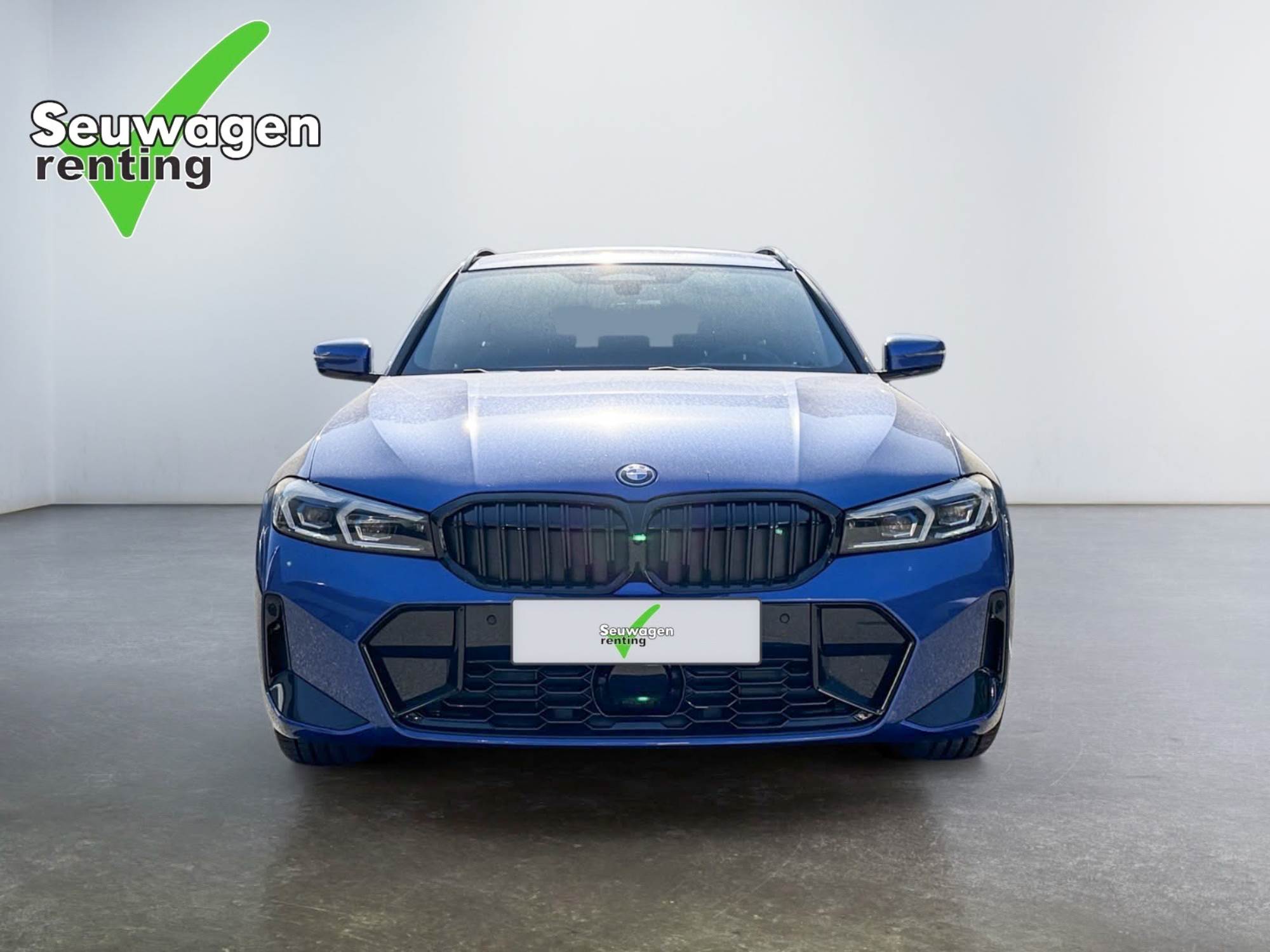 BMW 330e plug-in hybrid Xdrive