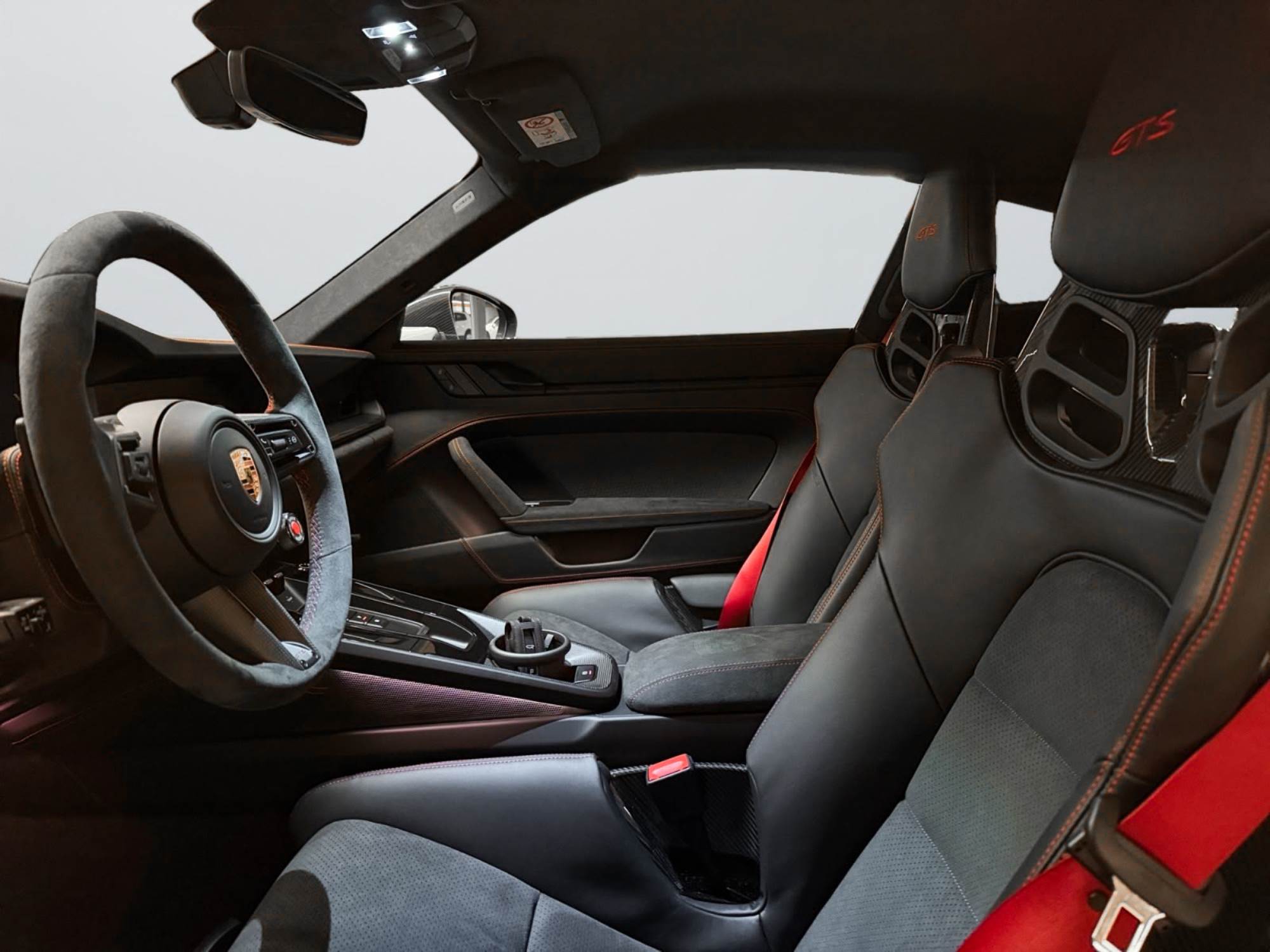 Porsche 911 992 Carrera 4 GTS 541 CV