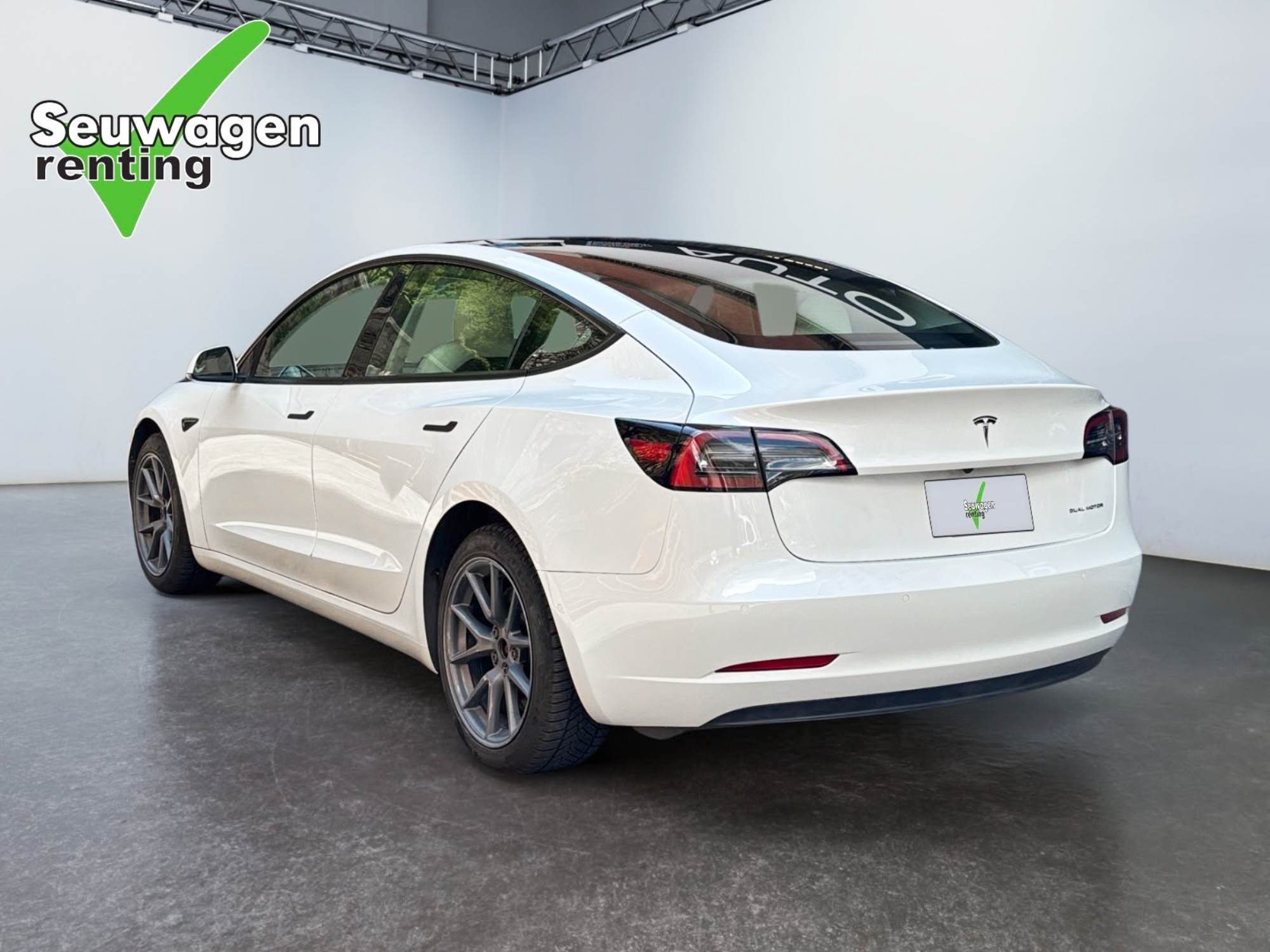 Tesla Model 3 Dual Motor Long Range