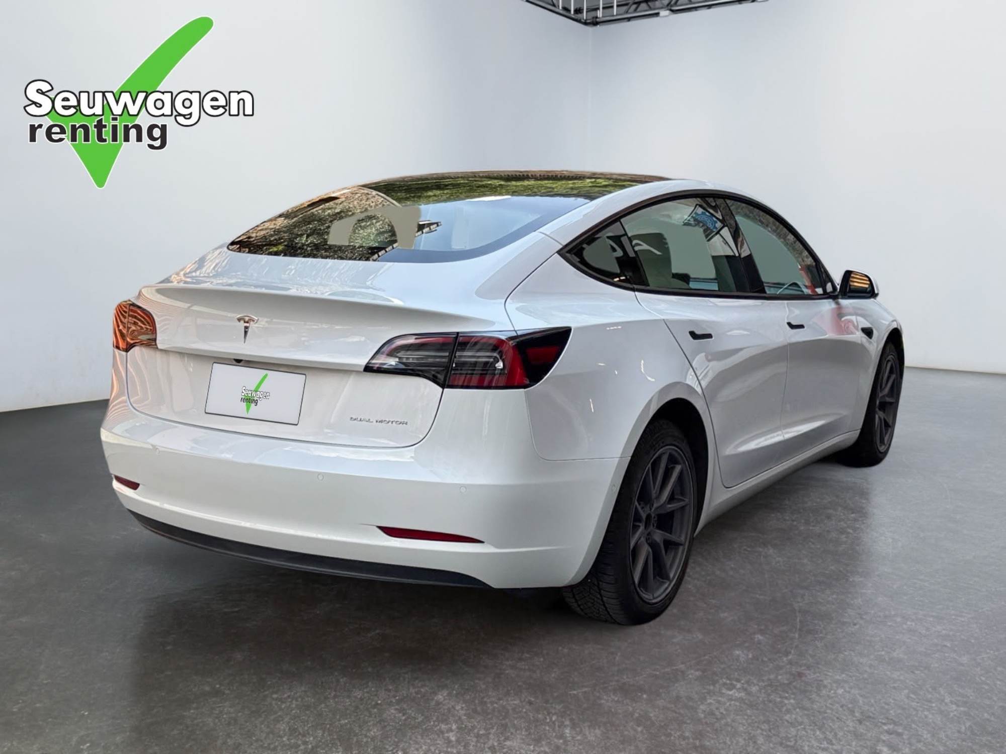 Tesla Model 3 Dual Motor Long Range