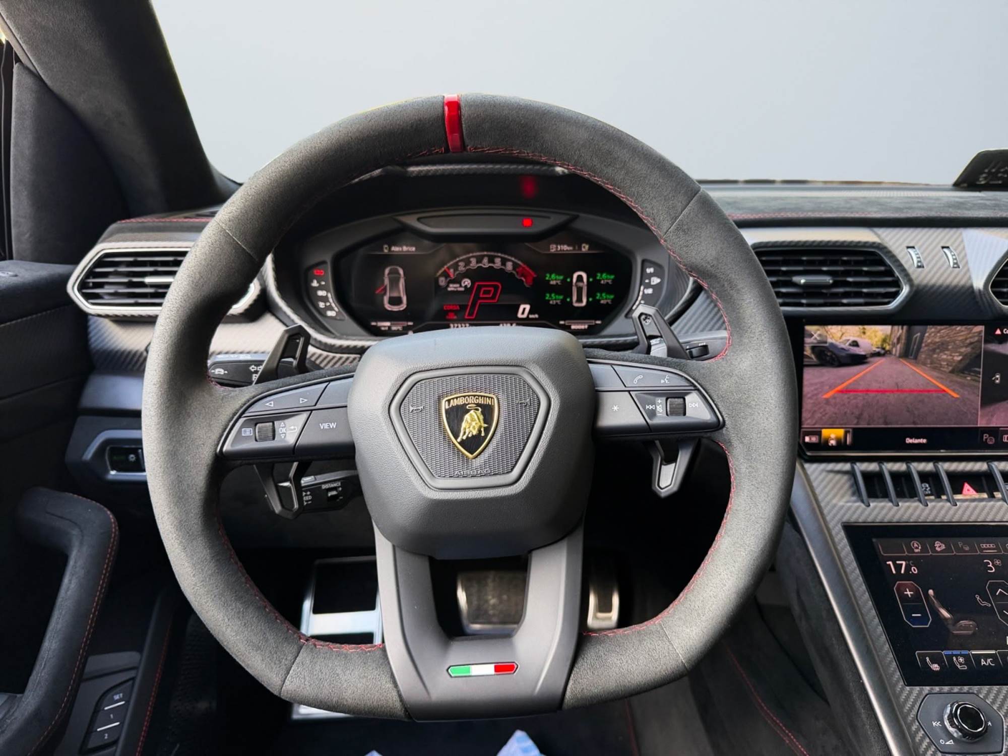 Lamborghini Urus Performante