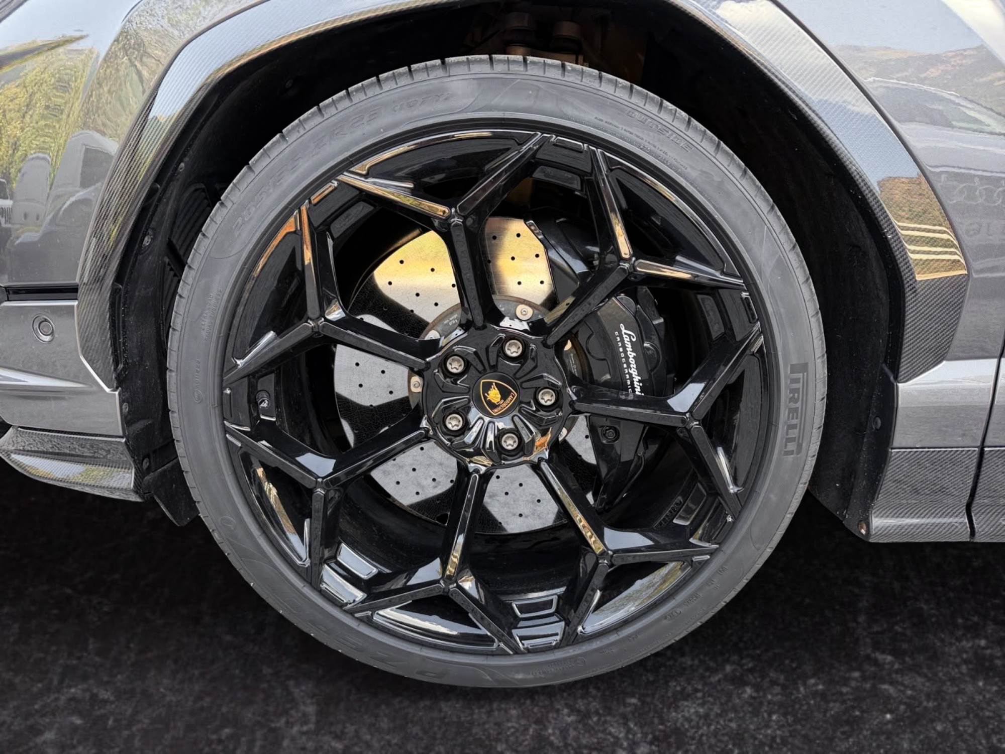 Lamborghini Urus Performante
