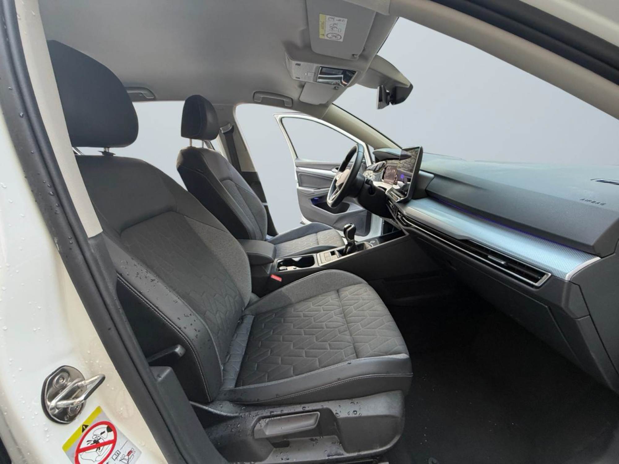 Volkswagen Golf VIII 150 CV