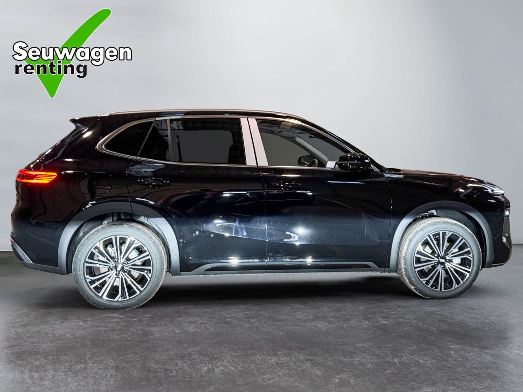 Geely Strarray EM-i MAX +