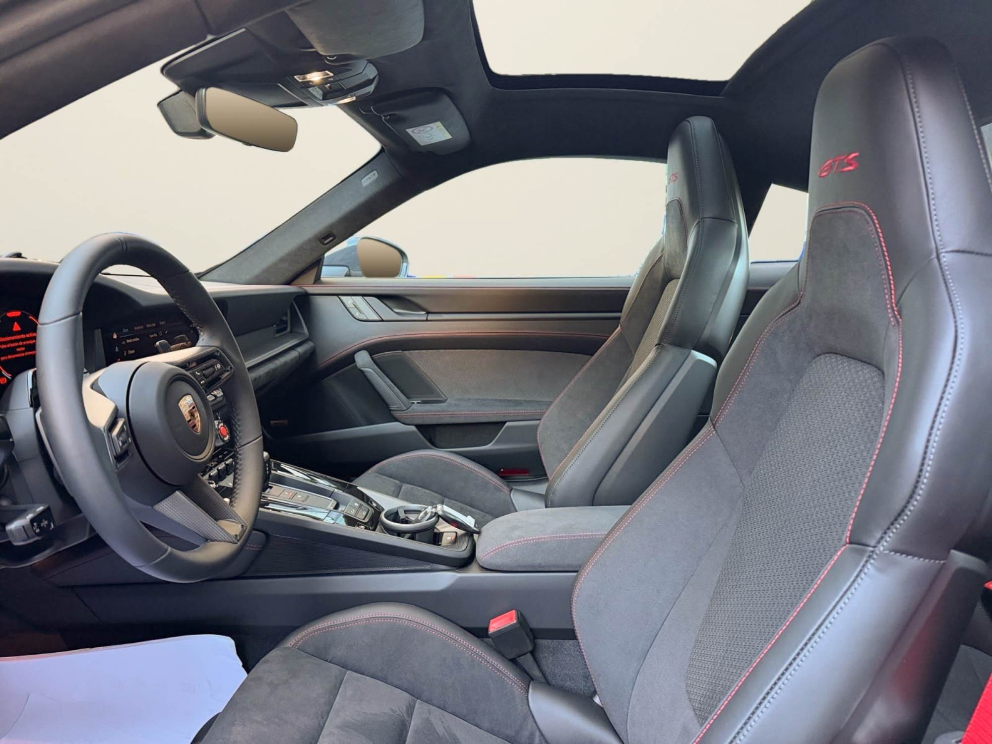 Porsche 911 992 Carrera 4 GTS 541 CV